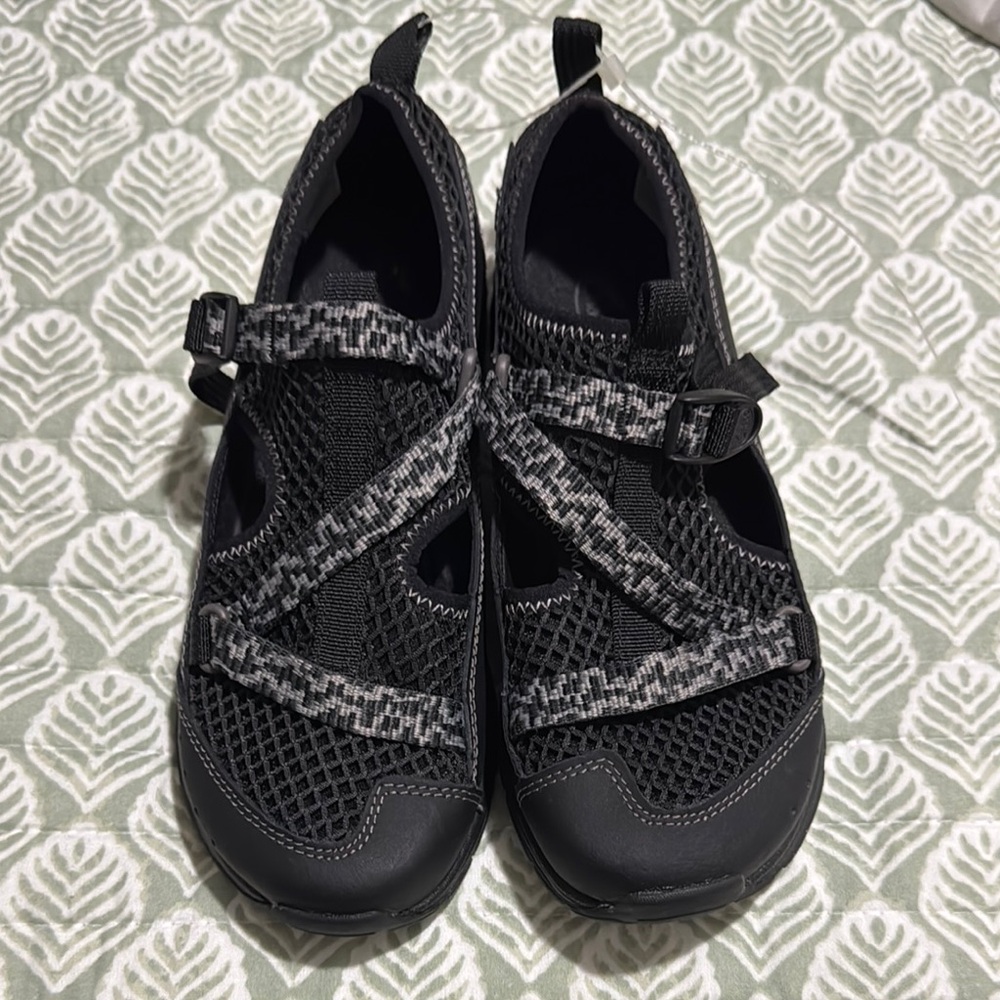 Black and Gray Mesh Sandals